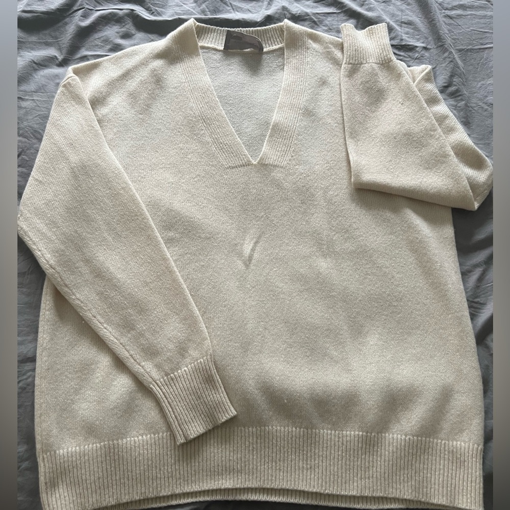 Everlane Cashmere Ivory Sweater